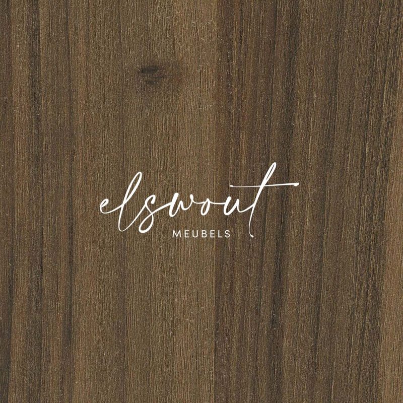 Altamira walnoot donker (Pfleiderer R30013 MO) Kleurstaal